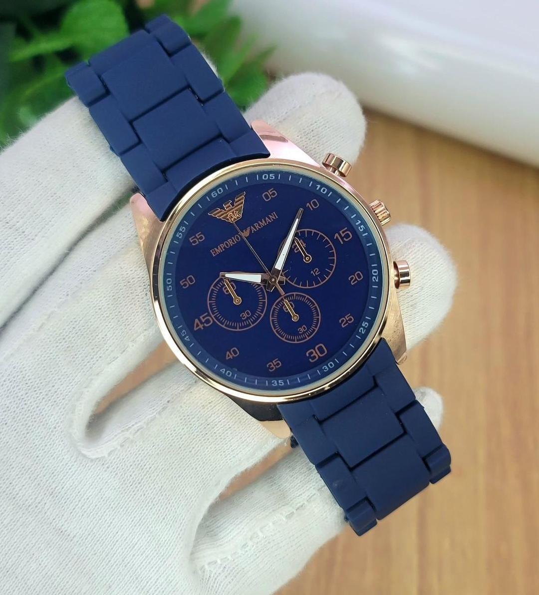 Men's Watch – Multiple Color Straps